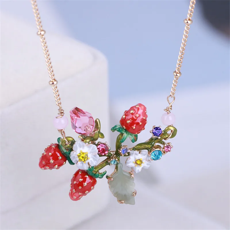 

Warmhome Trendy Jewelry Enamel Glaze Copper Cute Strawberry Flower Gem For Women Necklace