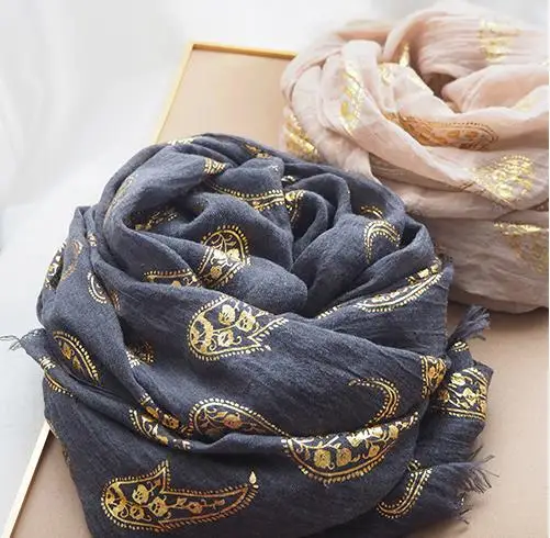 

2019 New Fashion Cotton Big Paisley Print Gold Foil Scarves Shawl Trendy Long Flower Wrap Hijab Muffler 2 Color Free Shipping