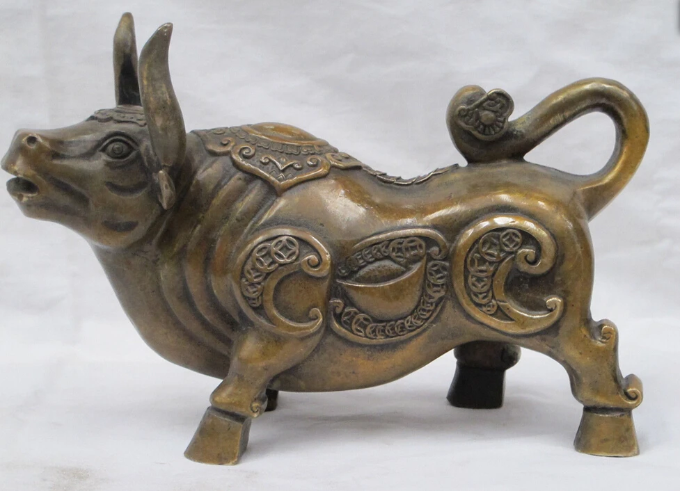 

9"China Bronze carved Animal Crescent coin money zodiac Yuanbao OX Cattle