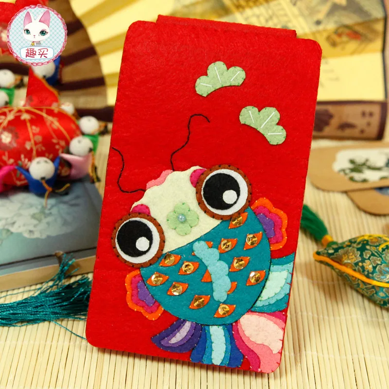 

Red Fish pattern Non-woven fabric Felt DIY craft Kit bag for Sewing wallet Card package 10*17cm handmade felt fabric