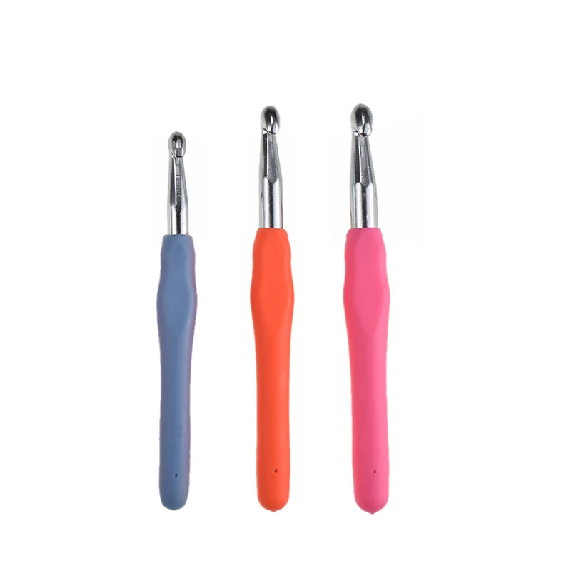 Large Size 8.0mm 9.0mm 10.0mm Crochet Hook Comfortable Grip Handles Crochet Needles Yarn Knitting Needles For Women Carpet Tools (5)