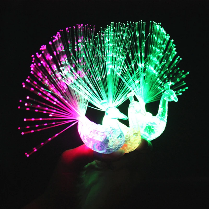 

2pcs LED Glow Peacock Finger Light Laser Beams Ring Optical Fiber Toy Flash Kid Fluorescent Shiny Neon Flashing Party Decoration