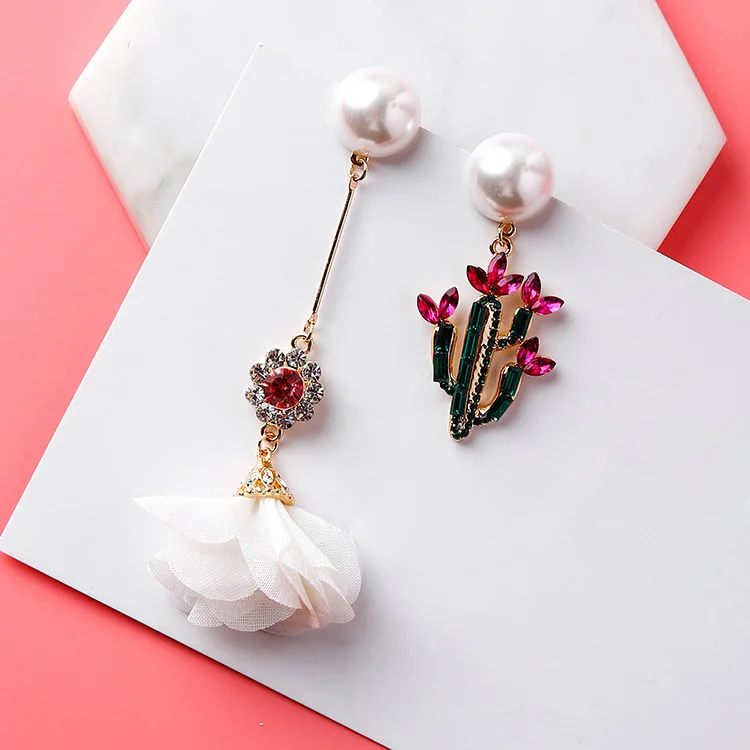 

2018 Korean Asymmetric Earrings For Women Cubic Zircon Fabric Chiffon Flower Crystal Cactus Simulated Pearl Pendientes Jewelry