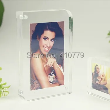 

Free Shipping 3 pcs/Lot Acrylic Magnet Photo Frame 7 Inch / 178x127mm Diagonal Arc Design PERSPEX Clear Crystal Picture Frame