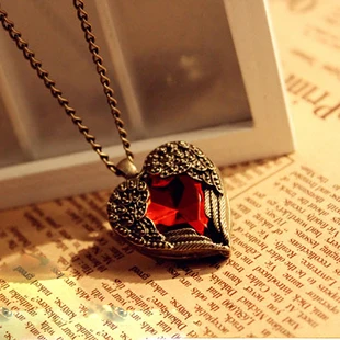 

$15 mixed batch ofThe wings of peach heart necklace of style restoring ancient ways women sweater chain
