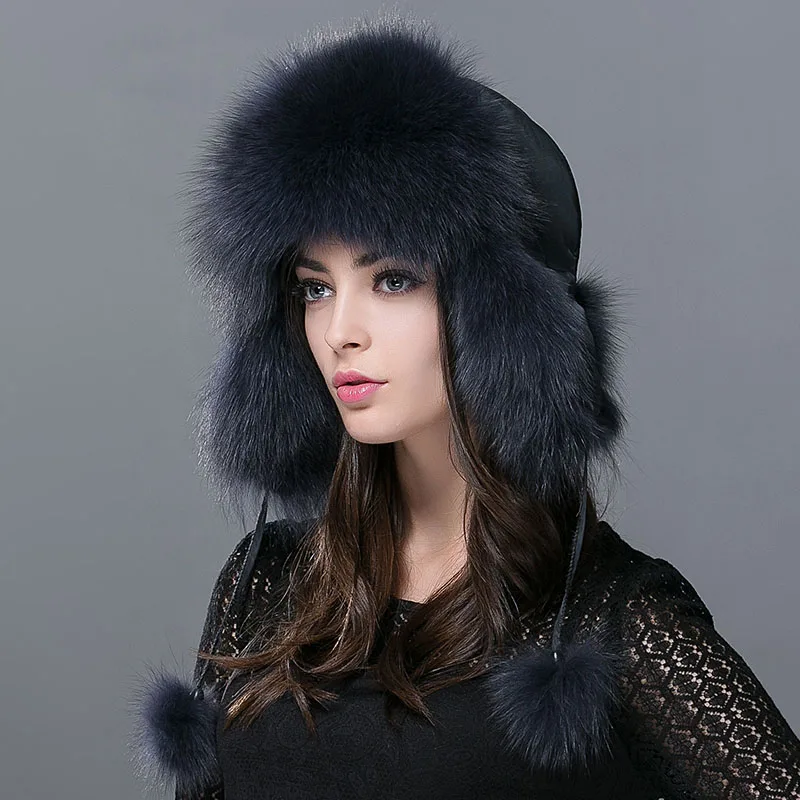 Зимняя женская меховая шапка, натуральный мех лисы шапка с лисьим мехом и помпоном, защищающая уши, шапки-бомберы, русские уличные шапки Lei Feng