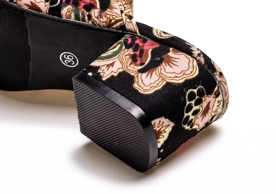 

2018 summer new style baotou half slippers rhinestone embroidery flower thick with high heel sandals and slippers women's tide