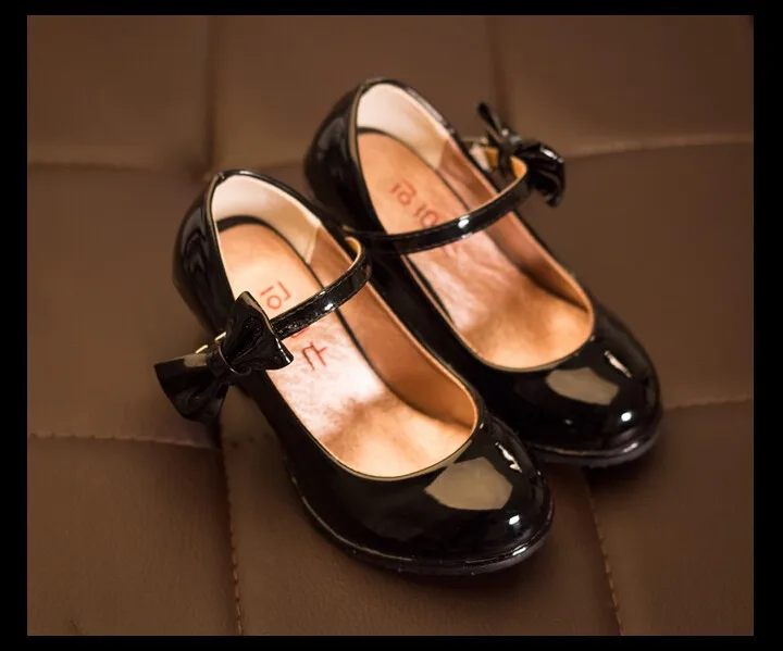 Fashion Patent Sandals High Heels Children Princess Shoes Spring Children Shoes Girls Sandals Pink Red Black
