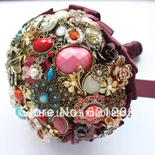 Красное вино Свадебный букет дворец восстановление древних способов держа цветы+ Свадьба корсаж для жениха