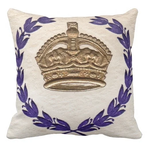 Humid Crown And Garland Pillow Case (Size: 20" by 20") Free Shipping | Дом и сад