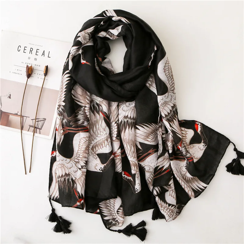

Women Scarf Luxury Brand Ethnic crane print Tassel Shawl Scarf Print Soft Ethnic Wrap Pashmina Bufandas oulard femme Sjaal