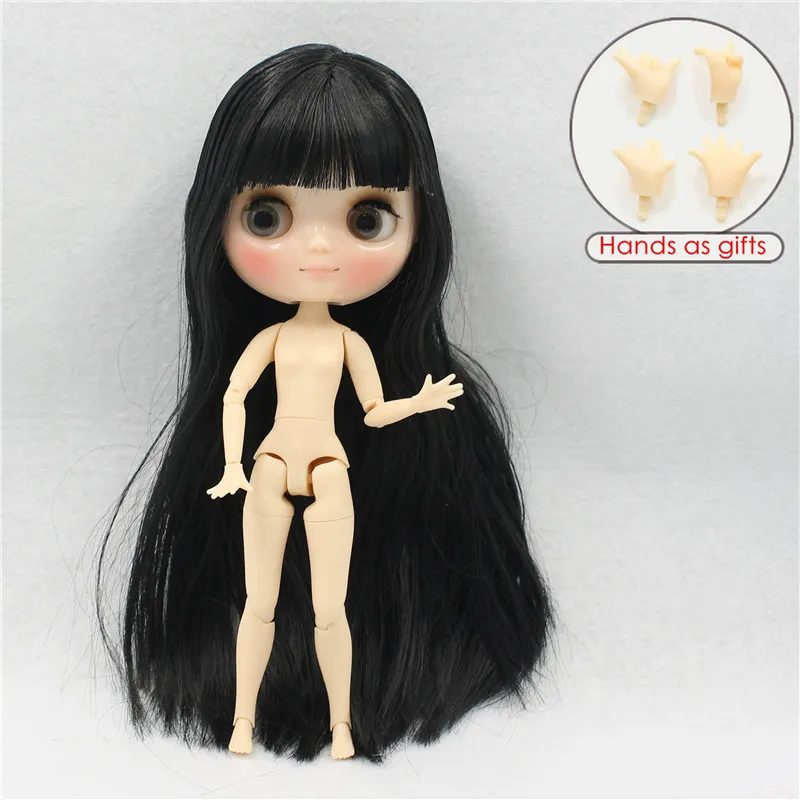 Middie Blythe Doll with Black Hair, Tilting-Head & Jointed Body 1
