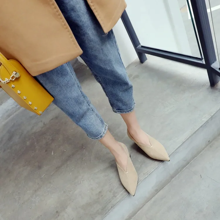 

Big Size 11 12 13 14 15 16 17 ladies high heels women shoes woman pumps Hundred-set pointed heavy-heeled single shoes