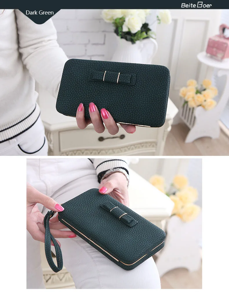 2704315320_1828403362