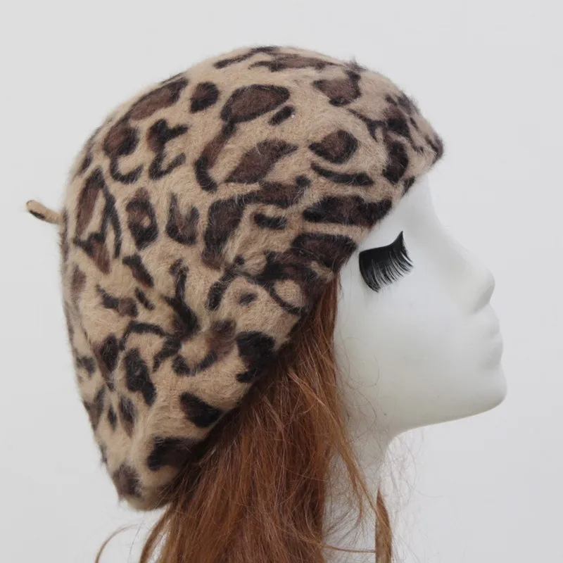 Осенне-зимний Модный женский теплый берет с леопардовым узором женские шапки Ангольские кроличьи волосы береты с козырьком SY321