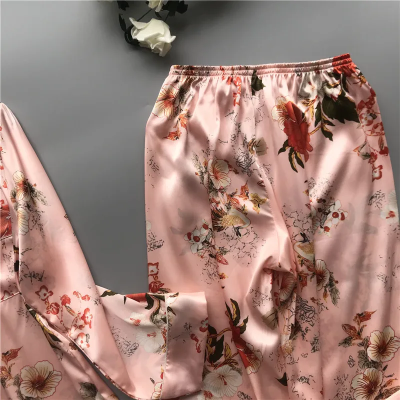 10120177813_2043651032