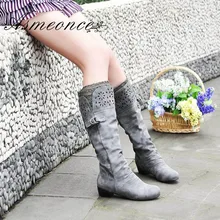 Женские сапоги до колена кожаные высокие сапоги на низком каблуке, глубокая с цветами и кружевом, без застежки, со складками женская повседневная обувь 43