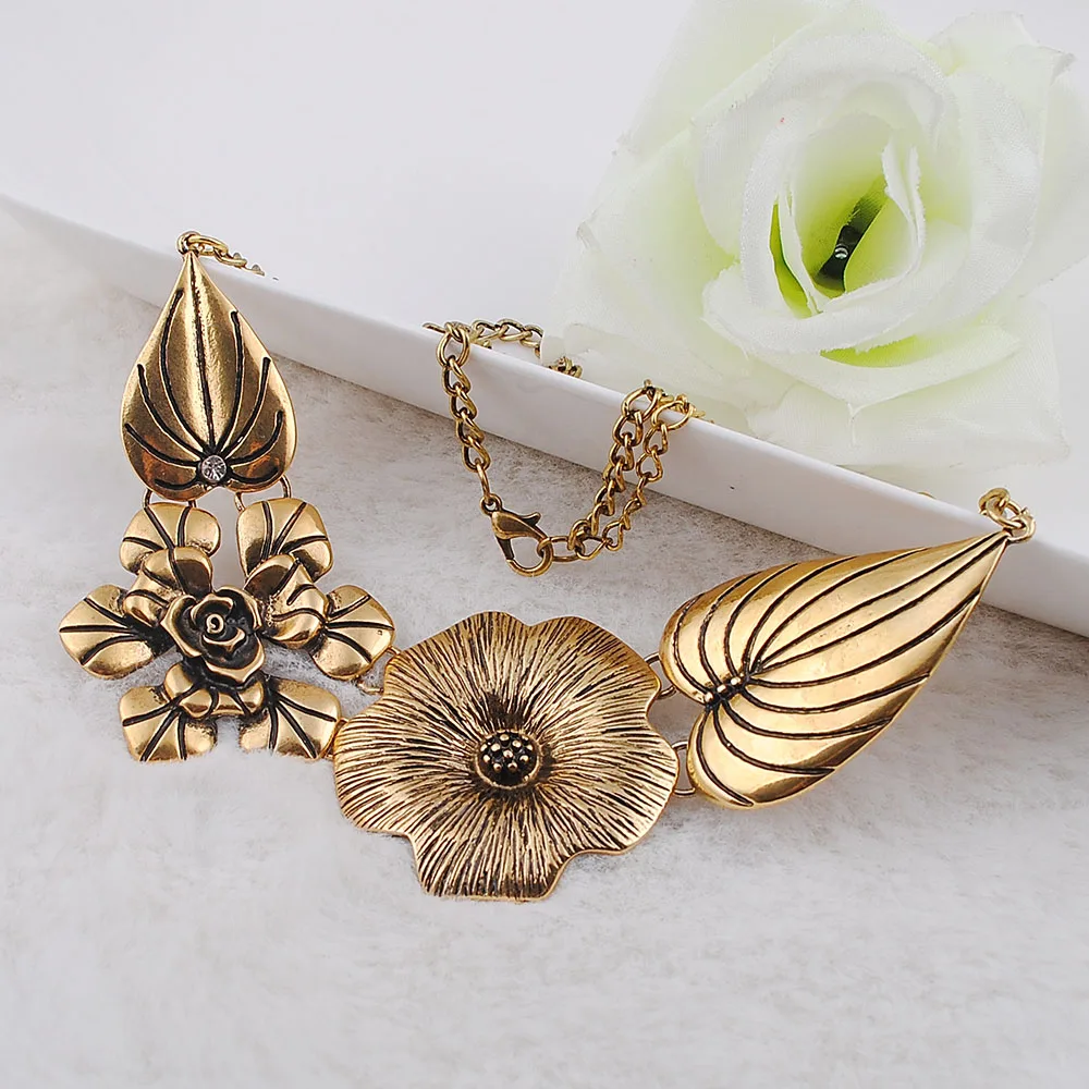 Necklace-00025 (1)