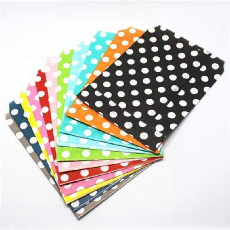 

25 Pcs/Pack Polka Dot Pattern Paper Bag Candy Cookies Cupcake Bag Kids Birthday Party Supplies Wedding Favor Gift Bag