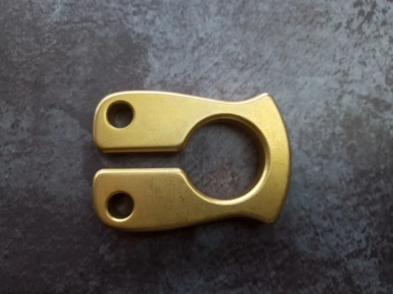 Portáteis de Viagem de Acampamento Acampamento ao ar Latão Edc Ferramenta Multi Ferramentas ao ar Livre Tático Chaveiro Pendurado. Janela Disjuntor 14 Esporte e Lazer