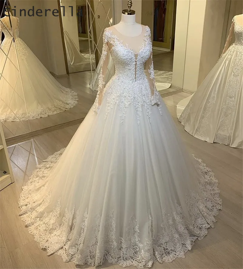 

Cinderella Luxury V-Neck Long Sleeves Floor Length Sweep Train A-Line Tulle Lace Applique Wedding Dresses vestido de noiva