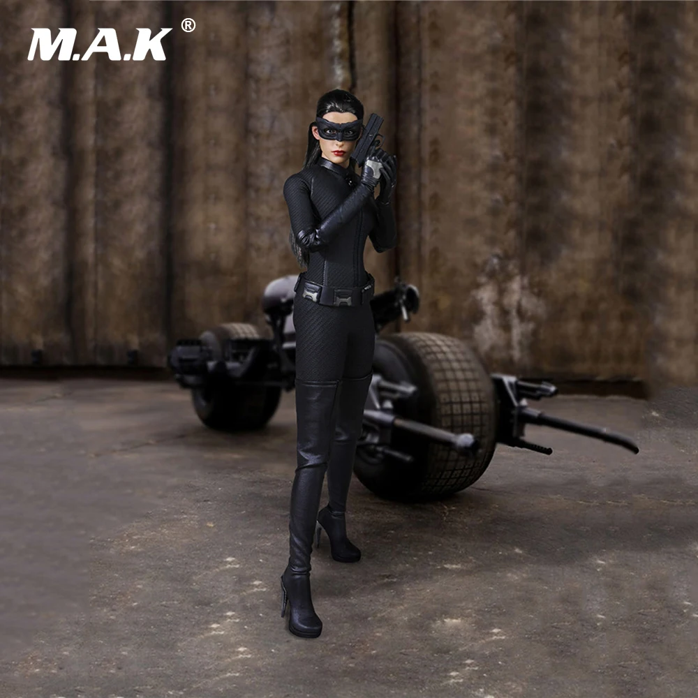 

1/6 Batman Catwomen Anne Hathaway Female Action Figurea Clothes Running Sport Suit & Shoes for 12 inches Figure Accessories