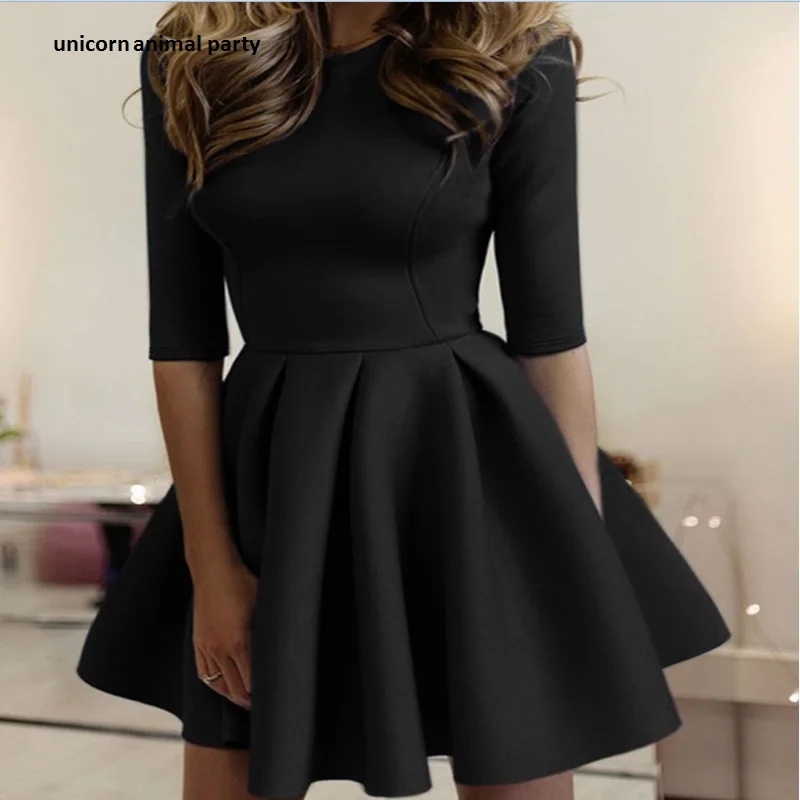 

Fashionable dress Half sleeve dress black and white pure color round lead dress tight big pleated wave dress Mini dress