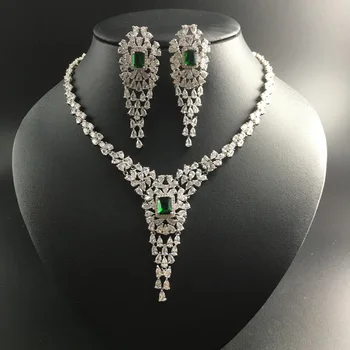 

2020 NEW fashion luxury retro v style green zircon necklace earring set,wedding bride banquet dress dinner jewelry set popuplar