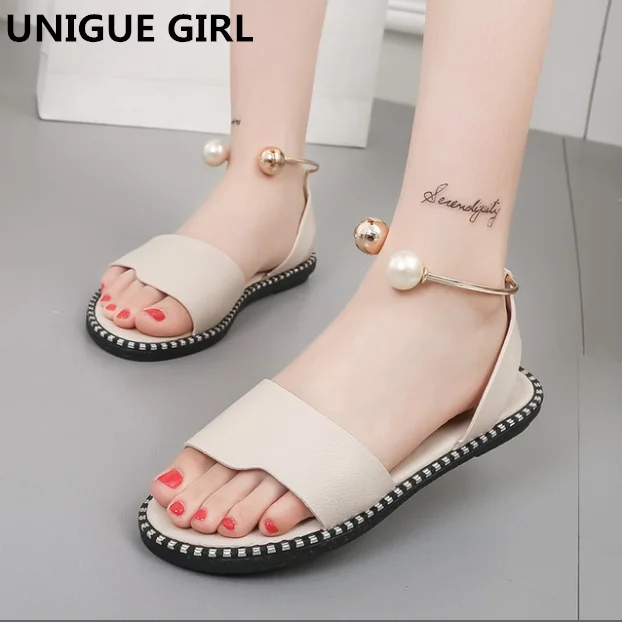 

UNIGUE GIRL Summer Sweet Pearl Metal Sandals Women Flat Outsole Open Toe Comfort Footwear 2019 New Fashion Casual Ladies Shoes