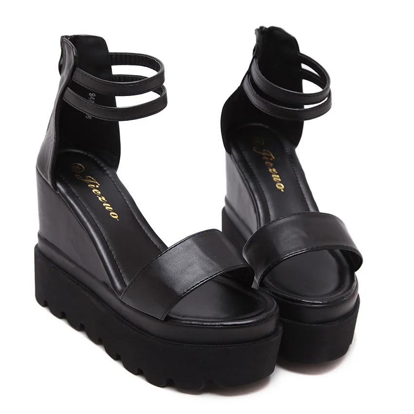 

In summer, the Roman slope heel increases the height of 12 cm pine cake bottom waterproof table.