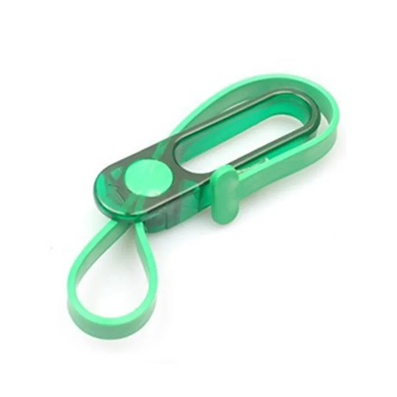 

European multi-functional simple can opener Can opener Wrench Opener