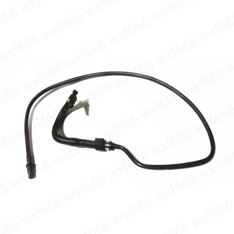 

Car Return pipe Small water pipe Kettle hose Return tube Class E W211 E200mer ced es-be nzE200 Expansion tank hose Exhaust hose