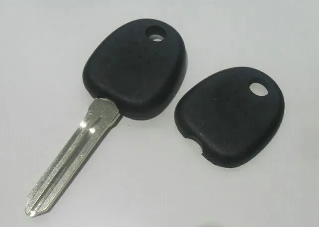 Hyundai Accent Sonata  Yuxiang Transponder Key Shell With Right Blade (10)10