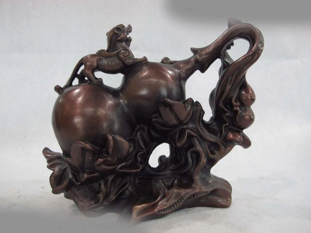 

Chinese pure red Bronze copper Lucky Gourd Cucurbit Pixiu Beast FengShui Statue SD 506