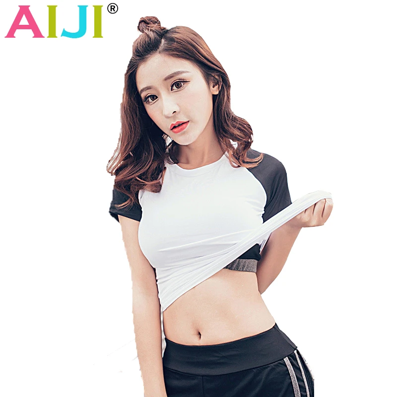 

AIJI Women Fitness Yoga Clothes Quick Dry Elastic Bodybuilding Gym Running Workout Sports T-Shirt