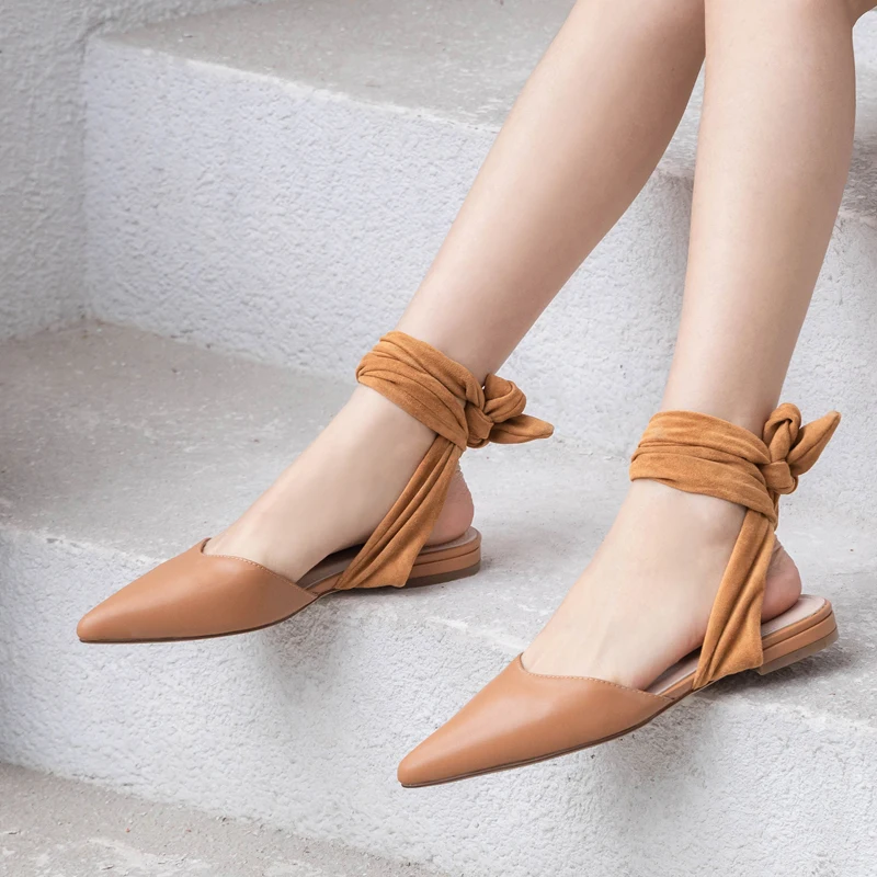

Brand Designer Flat Sandals for Women Pointed Closed toe Thong Sandals Lace Up Bandage Gladiator Sandals Genuine Leather Shoes