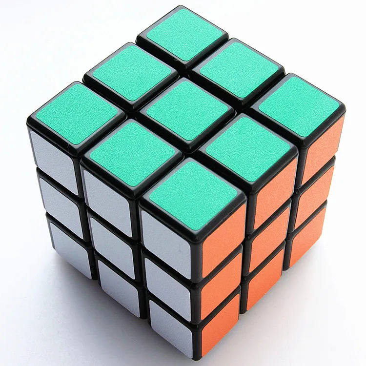 3305608257_1180587119