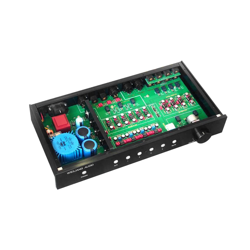 Balanced Microphone Amplifier Circuit