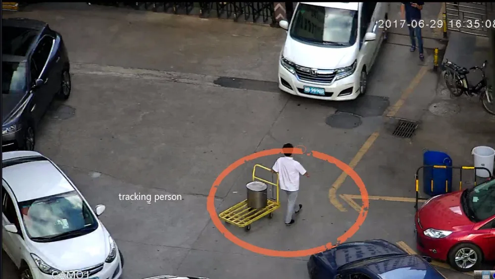 tracking person_meitu_8