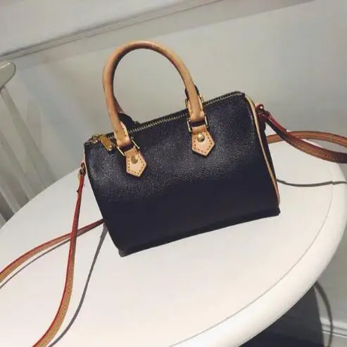 

Emarald 2019 new Genuine Leather fashion high quality women speedy handbag Pillow bag 30/35cm with starp FREE SHIPPING