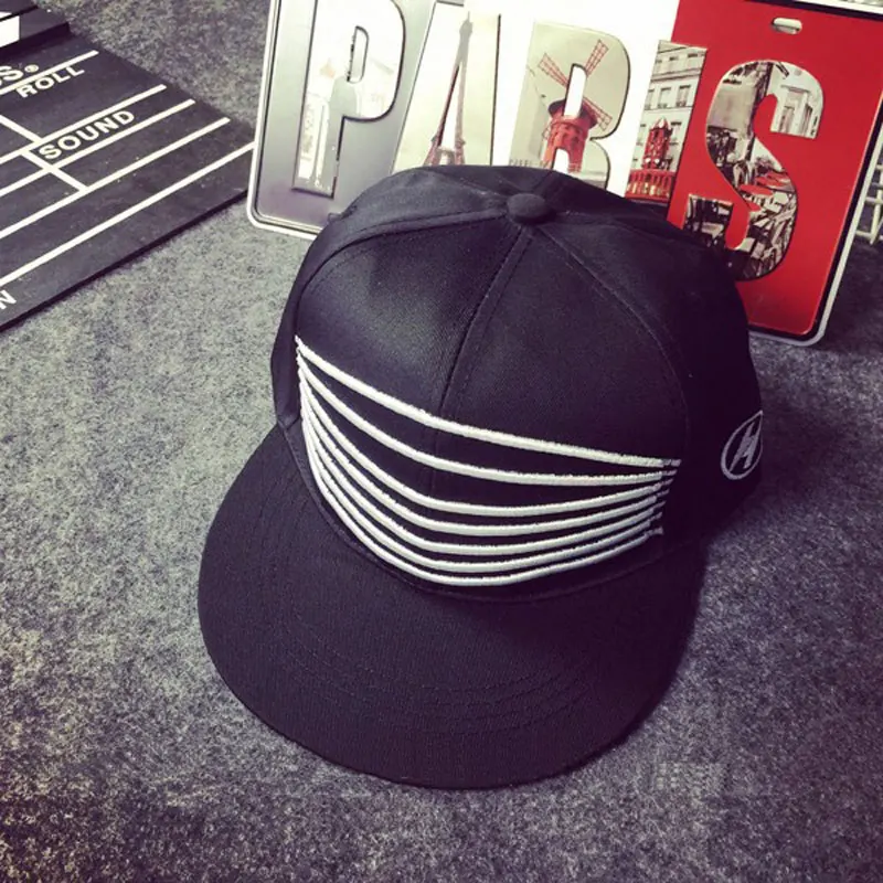 Nuevos Hombres de la Moda Para Mujer Casual Cappelli Snapbacks Caps Hip Hop de Beisbol Casquette Sombreros Triángulo Bordado Carta Gorras de Béisbol