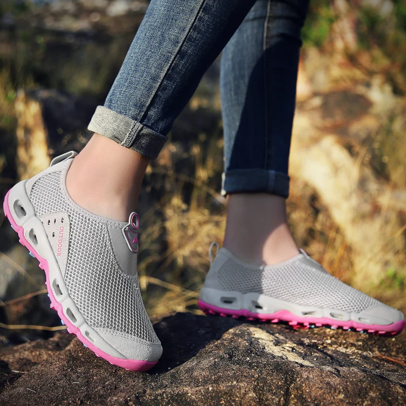 TKN المنبع أحذية للسباحة أحذية النساء الصيف شبكة المياه أحذية رياضية في الهواء الطلق رياضية أكوا أحذية ل الشاطئ الإناث 6128