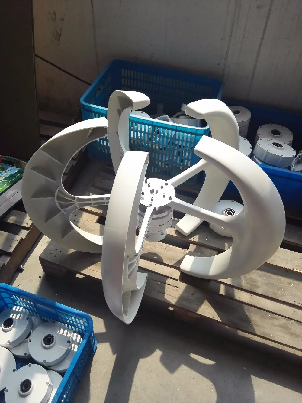 

VAWT DC 100W Vertical Axis Wind Turbine Generator