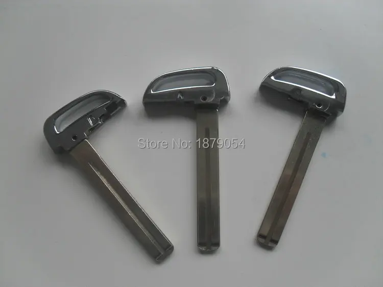 Hyundai 2013 IX35 smart emergency key  (3).JPG