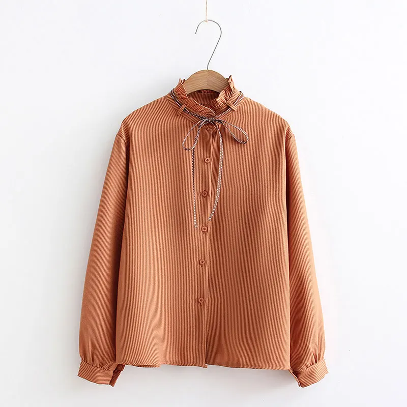 Blusas e Camisas