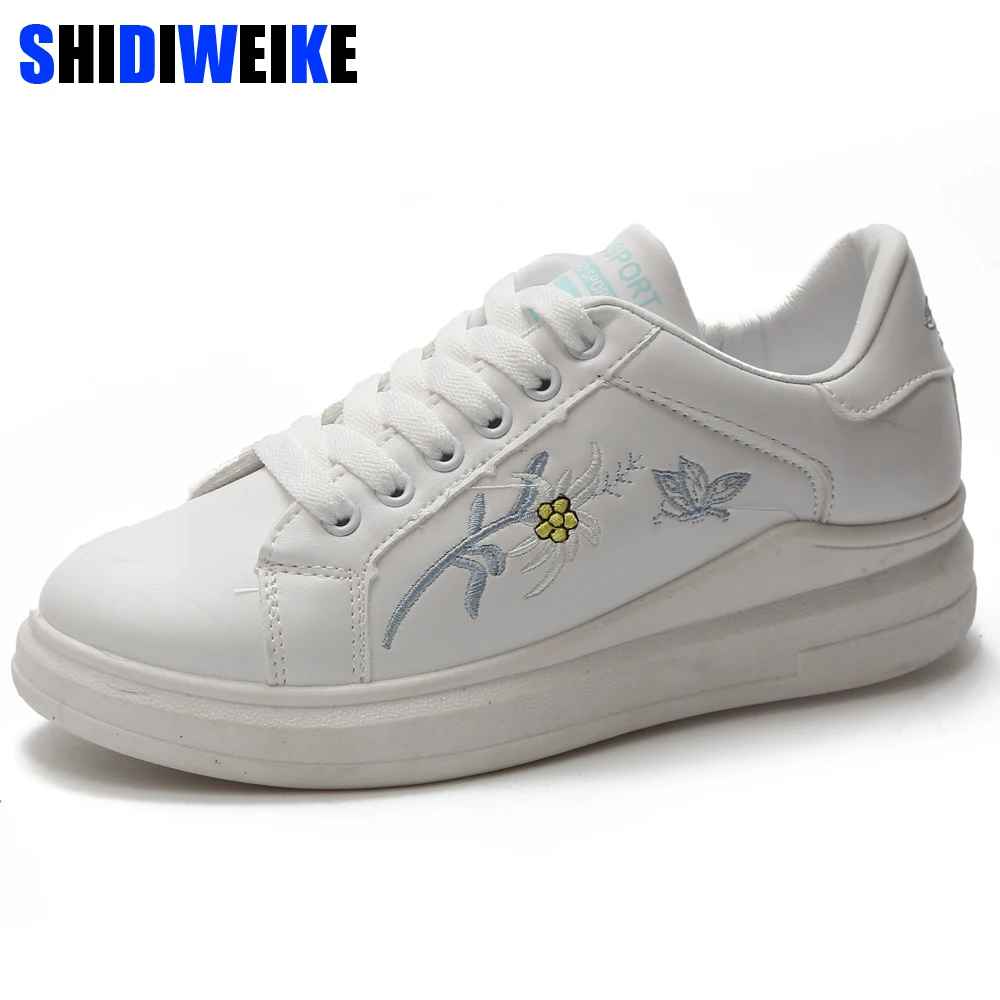 

2019 Fashion Embroider Women Shoes Women Casual Shoes Comfortable Eva Soles Platform Shoes Spring Summer Hot Selling n570