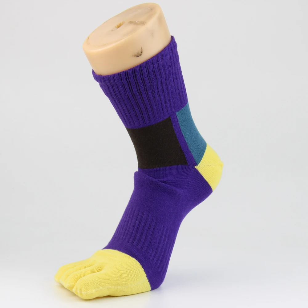 Для мужчин носком носки спортивные красочные хлопок пять пальцев носок Удобная дезодорант Toe носки среднего трубка спортивные Чулочно-носочные изделия