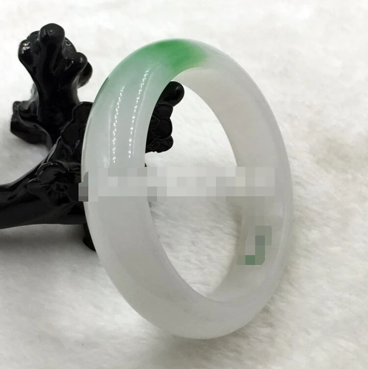 

0057 Beautiful Emerald Green Nephrite Jade Gems Bangle Bracelet