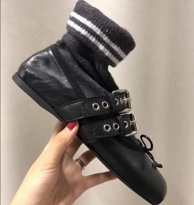 

Shoes Women 2018 Autumn New Low Heels Round Toe Buckle Decor Ballet Ladies Shoes Retro Belt Buckle Sock Sweet Cozy Zapatos Mujer