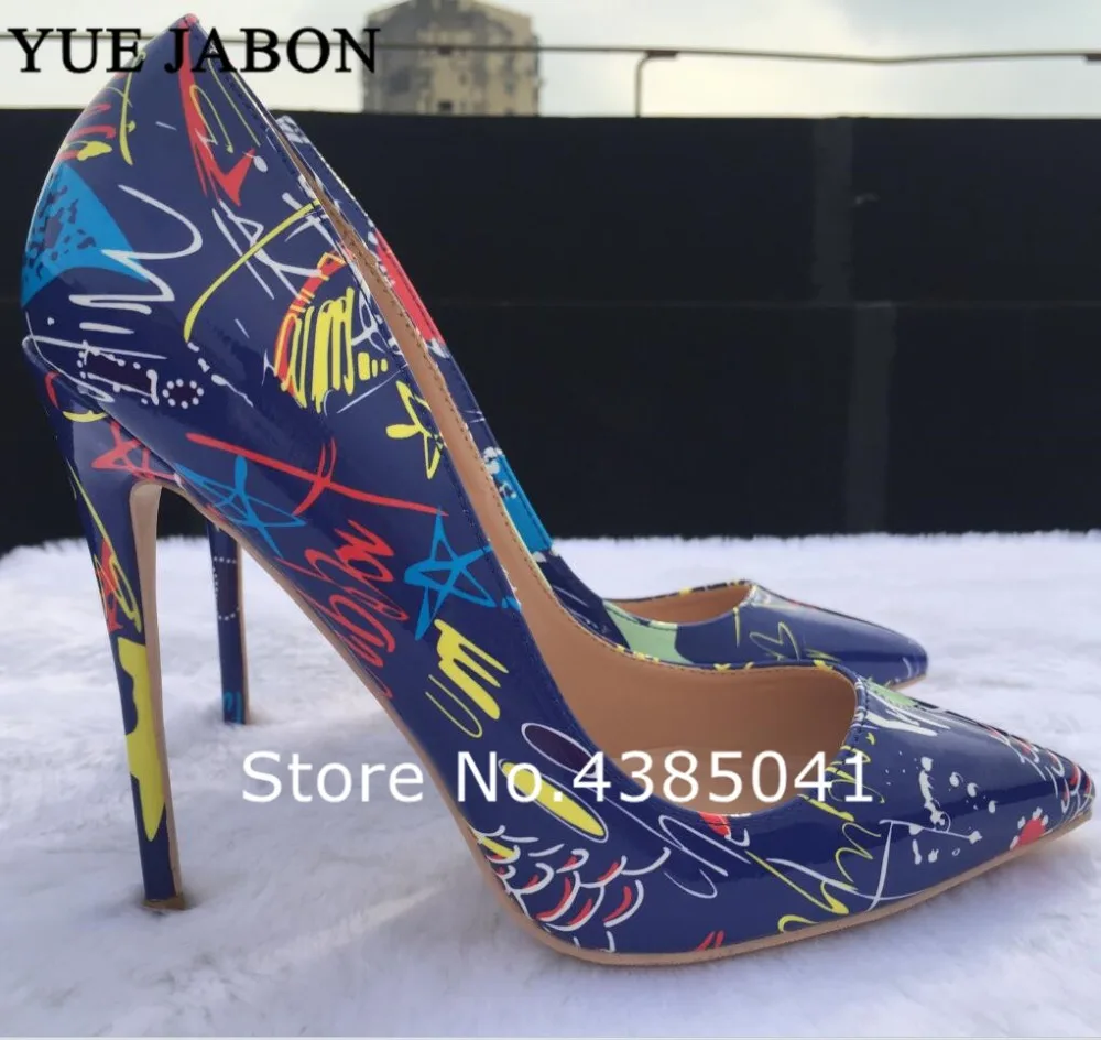 Real Pictures Blue Graffiti Colorful pic